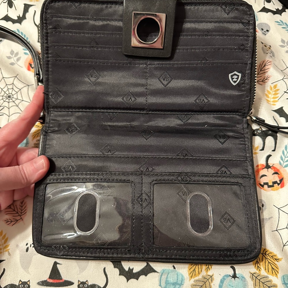 Vera Bradley Disney Alice and Wonderland Wallet - Picture 5 of 5